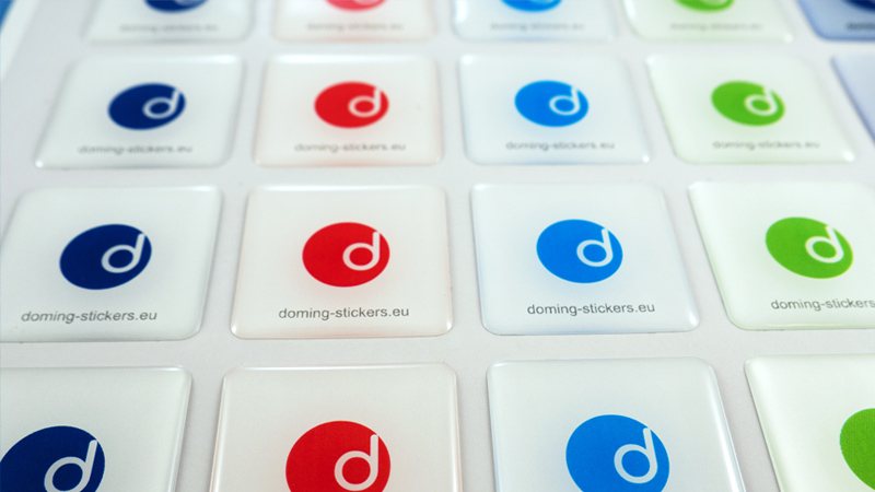 “Glow” effect at doming stickers